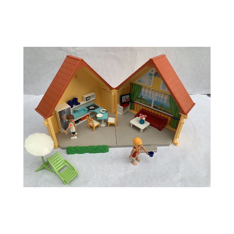 PLAYMOBIL Ferienhaus mit Zubehör
