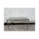 Arbeitstisch Edelstahl ca. 140 x 61 x 87,5 cm (B x T x H)