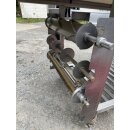 Schneidetisch  Edelstahl 380 V ca.270 cm lang