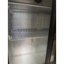 Barkühlschrank / Kühlvitrine Cabinet AK300BBS mit Schiebetüren schwarz unterbaubar ca. 133 x 51 x 89 cm (B x T x H)