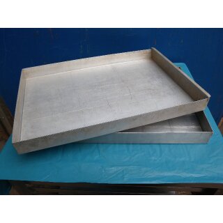 2 Kuchenbleche / Backbleche Aluminium mit Vorsetzer ca. 58 x 40 x 5 cm 