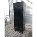 Doppelspind / Personalschrank / Metallschrank 2 Einheiten